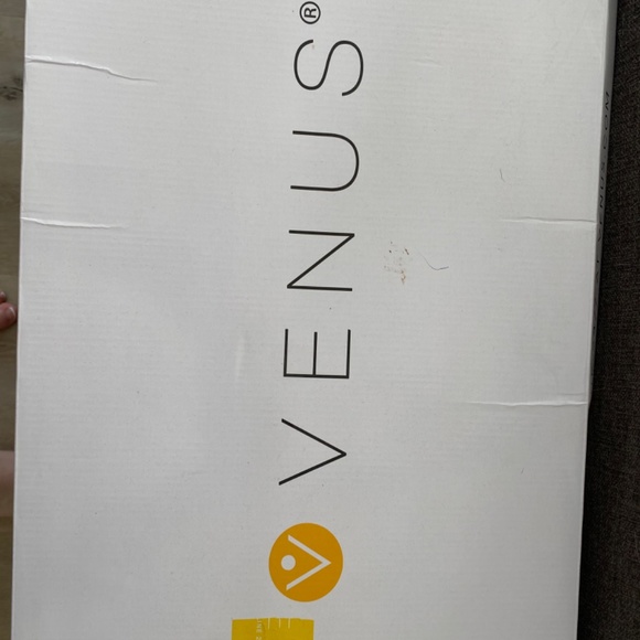 Size 10 Ladies Knee Bogh Boots - Picture 4 of 4